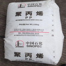 全新展翼三折叠手机!华为Mate XT 2非凡大师图赏