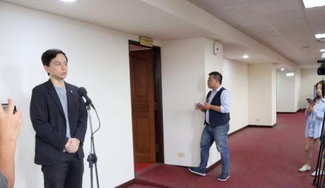 “黄复兴”升格国民党一级单位,牛煦庭:倚重军系盼选举发挥战力